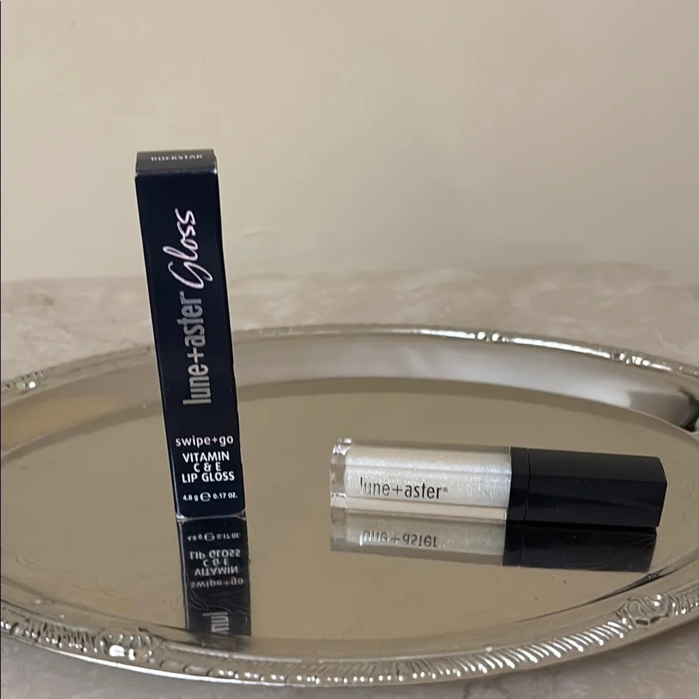 lune + aster Swipe + Go Vitamin C & E Lip Gloss in Rockstar NIB
